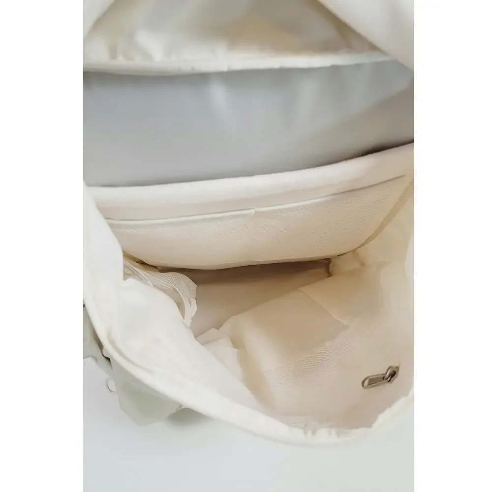 THE NORTH FACE Glen Canyon Rucksack in White Dune/Desert Sand